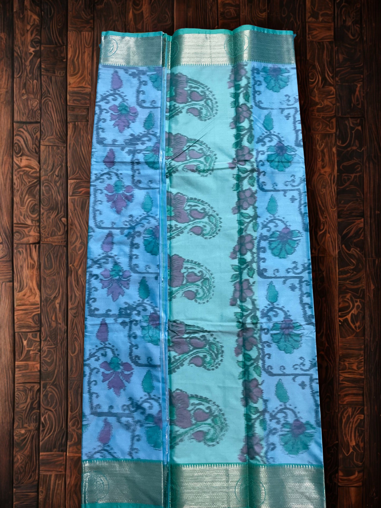 Pochampally Semi Silk Saree – Blue with Turquoise Contrast Border, Pallu & Blouse Piece | Elegant Traditional Wear (Copy) (Copy)