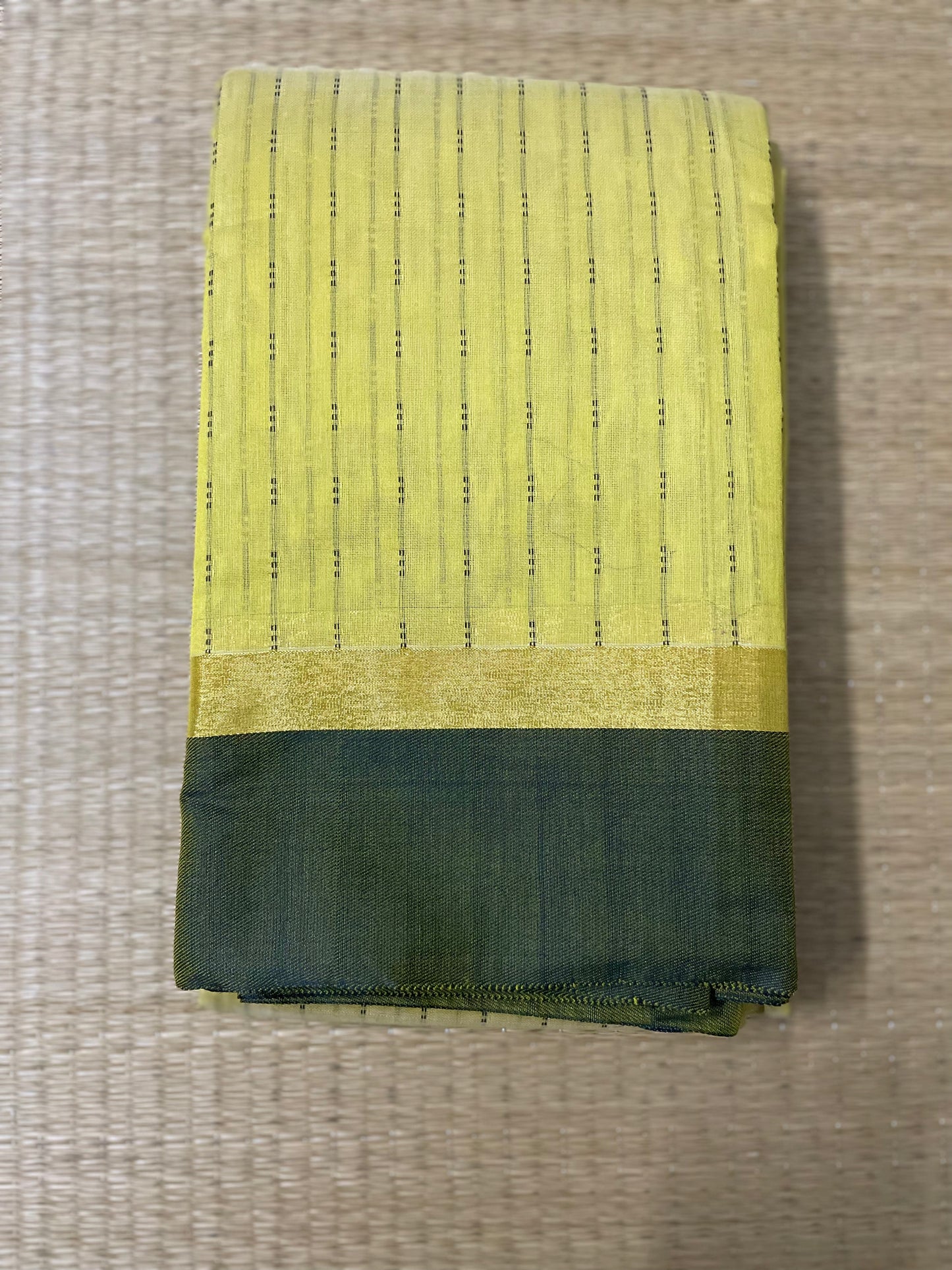 Silk Cotton Handloom Sarees for Daily Office Use - Lemon Green with Leaf Green